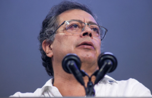 A Casa Branca pediu a Petro a declaração de que um barco foi bombardeado: Barco colombiano: Presidente