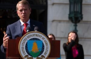 Os esforços de redistritamento de Nebraska enfrentam preocupações sobre ‘manipulação’ enquanto os republicanos buscam proteger assentos no Congresso