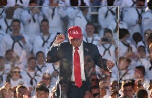 Trump ameaça o bombardeio enquanto Trump continua a continuar o programa nuclear