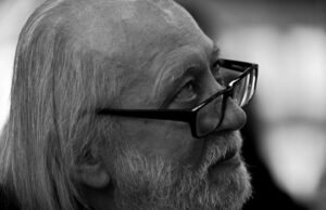 László Krasznahorkai e a arte de contar a complexidade do presente