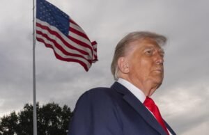 Trump disse que o prefeito de Chicago, governador de Illinois, deveria ser preso