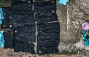 Pelo menos 69 pessoas foram mortas em um forte terremoto que atingiu as Filipinas