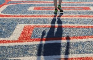 Projeto de lei para estudar a desigualdade no esporte jovem, atacando os críticos de apoio a atletas transgêneros, assinado por Newosom