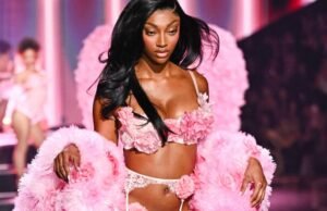 Victoria’s Secret: Angel Reese e Suni Lee fazem história