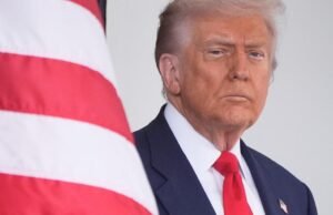 Atacamos um navio acusado de transportar drogas no mar da Venezuela, matando 6 pessoas, disse Trump Trump