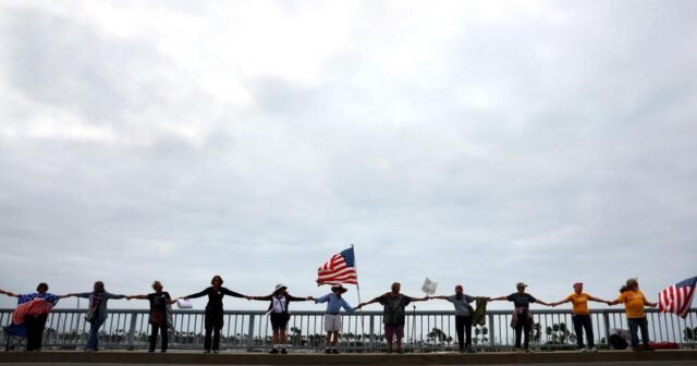 urlhttps3A2F2Fcalifornia-times-brightspot.s3.amazonaws.com2F682F9f2Fe80f266e40b0bb8f5f4ae1d0.jpeg