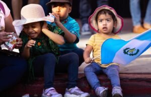 Festival Chapín reúne comunidade guatemalteca apesar do medo da neve