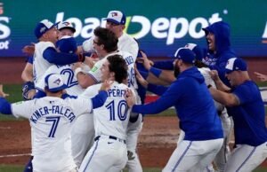 Blue Jays venceu os pilotos contra os Alcs, para jogar Dodger na World Series