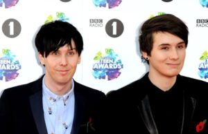 Os YouTubers Dan e Phil declaram que têm 16 anos