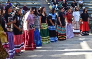 Um dia indígena nativo é 13 de outubro. Este é o lugar para comemorar em LA