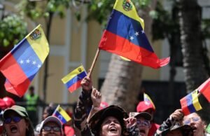 Os Estados Unidos trabalham com a Venezuela, um parceiro de emergência para reunião de tropas militares