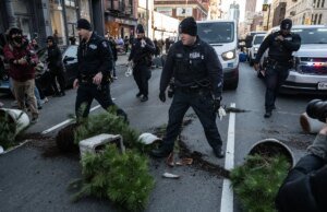 Conflitos eclodem entre manifestantes anti-gelo e a polícia na cidade de Nova York, muitos presos