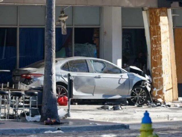 Four-Dead-Eleven-Injured-in-Tampa-Street-Racing-Crash.jpg