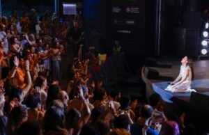 Valeria Castro ressurge após a criação do prêmio Ondas de evento musical do ano: “Você pode fazer música sem energia”