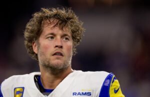 Matthew Stafford está jogando tão bem quanto qualquer QB pelos Rams