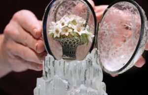 Um ovo Fabergé criado para a realeza russa deve ser vendido por mais de US$ 26 milhões