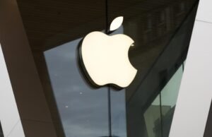 A Apple cortou empregos em sua organização de vendas em um padrão raro