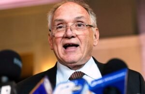 Sen convocou uma investigação do Doj.