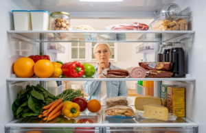 O que é a regra 50-30-20 e como ela pode ajudar você a organizar sua dieta de forma saudável, dizem os especialistas.