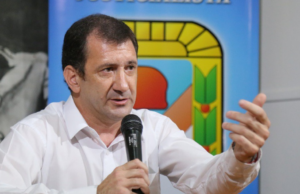 Suprema Corte do Paraguai rejeita alegação de Edgardo Kueider e mantém caso de contrabando