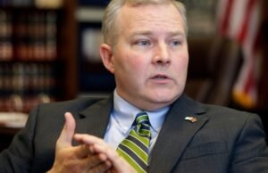 Arkansas AG busca pena de prisão para cuidadores domiciliares condenados por fraude do Medicaid e pagamentos indevidos