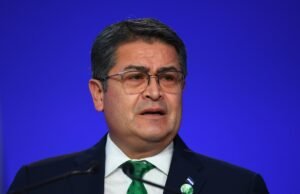 O ex-presidente Juan Orlando Hernández temeu por sua vida depois que Trump perdoou e adiou seu retorno a Honduras