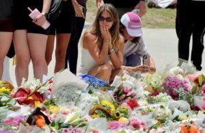 O ataque terrorista mortal em Boyi Beach tem como alvo a comunidade judaica, a exigência de assassinatos e rabinos