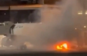 Aeroporto de São Paulo pega fogo e provoca evacuação em massa