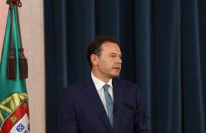 A investigação sobre os negócios da família do primeiro-ministro foi mantida em segredo devido à falta de provas criminais