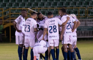 Uma mudança no pagamento multimilionário: um jogador polêmico sairá e outro da liga Betplay chegará