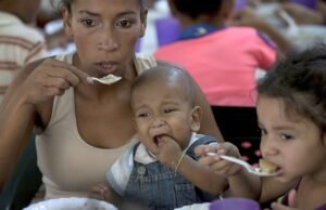 O programa de alimentação infantil beneficiará mais de 2.200 crianças em 10 regiões do país