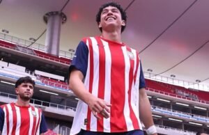Eles relataram que Abraham Villegas se tornará o novo jogador do Loón