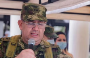 “Não há motivo para atrasar”: A advocacia pedirá explicações ao governo sobre a suspensão do general Huertas