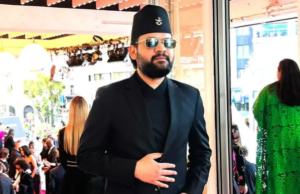 O cenário político do Nepal muda à medida que os prefeitos Balen e Kulman ghising se alinham com o partido Rastriya Swatantra antes das eleições de março