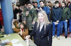 O PP complicou mais recentemente a gestão da Extremadura com o Vox: “E agora, senhora Guardiola?”