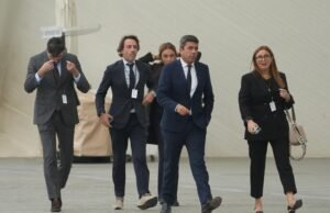 Chefe de gabinete e ministro da Educação de Mazón pedem ao Congresso que esclareça Dana Day