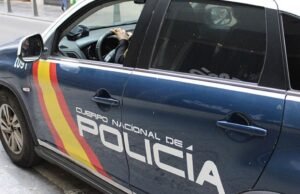 Uma mulher em Santiago de Compostela morreu depois de ficar presa debaixo de um frigorífico em sua casa