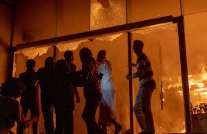 O líder estudantil assassinado Sharif Osman Hadi será enterrado ao lado do poeta nacional Kazi Nazrul Islam em Dhaka