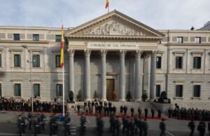 Vox nega “preparação institucional” do evento oficial e não entende que o PP esteja presente