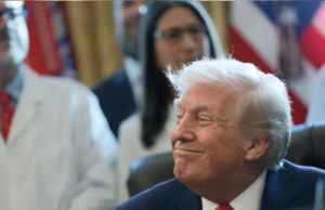 Administração Trump oferece incentivos em dinheiro para autodeportação de imigrantes indocumentados