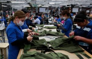 Salário mínimo 2026: trabalhadores deram motivos para pedir o seu aumento, mas vão sair do país sem empresas