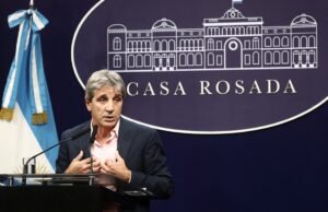 Caputo deve receber dólares no vencimento em janeiro e fiscalizar quem está livre de lavagem de dinheiro