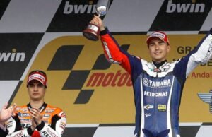 O dia em que o rei Juan Carlos deu um aperto de mão a Dani Pedrosa com Jorge Lorenzo depois do GP de JEREZ: “Não queria fazer isso, fui forçado”