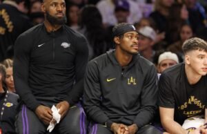 Jarred Vanderbilt espera uma oportunidade de ajudar o Lakers na defesa