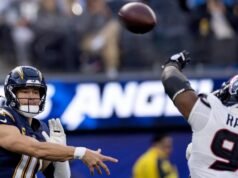 A sequência de títulos do Chargers na AFC West foi destruída pela derrota para o Houston Texans