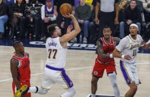 A estrela do Lakers, Luka Doncic, machucou a perna contra o Clippers