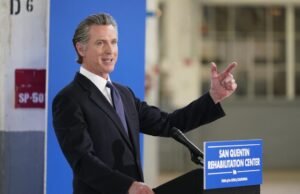 Grupos de defesa perseguiram Newsom pela proibição de Duplex dos direitos contra incêndios florestais