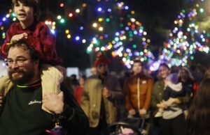 A Trilha da Árvore de Natal de Altadena é um retorno emocionante à normalidade