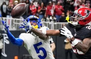 A derrota dos Rams para os Falcons coloca suas esperanças no Super Bowl em espera