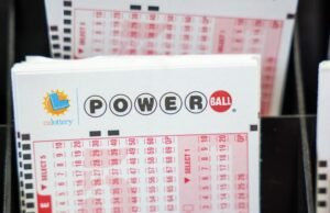 O jackpot da Powerball de segunda-feira atingiu US$ 1,6 bilhão. O mercado de Oxnard vende US$ 2,3 milhões em ingressos